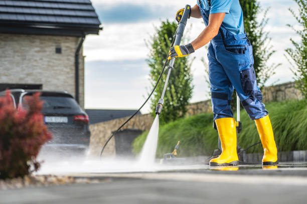 Garage Pressure Washing in Idaho Falls, ID