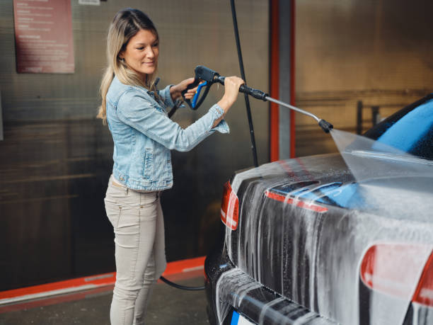 Best Roof Power Washing Services  in Aho Falls, ID